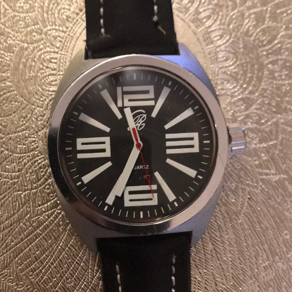 Watch - Picture 2 of 2